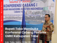Bupati Toba Membuka Konferensi Cabang Pertama GMKI Kabupaten Toba