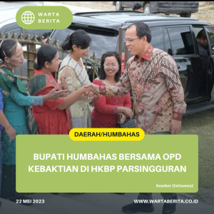Bupati Humbahas Bersama OPD Kebaktian Di HKBP Parsingguran