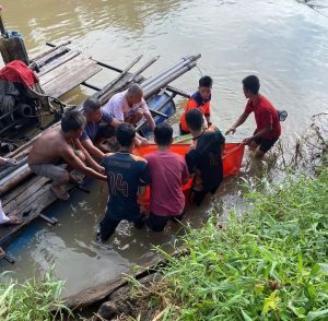 Hari 3 Pencarian, Pelajar Hanyut Disungai Bilah Ditemukan Tidak Bernyawa