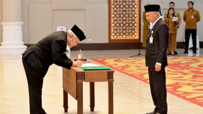 Wagub Sumut Surya Lantik Pejabat Baru, Dorong Inovasi dan Terobosan