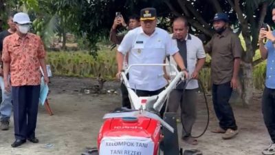 Pemkab Asahan Salurkan Bantuan Alsintan untuk Tingkatkan Produktivitas Petani