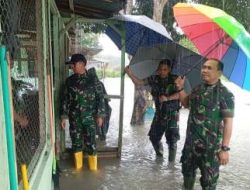 Dandim 0208/Asahan Tinjau Rumah Prajurit yang Terdampak Banjir
