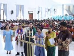 SMP Negeri 1 Salak Rayakan Natal, Angkat Isu Etika Digital bagi Pelajar