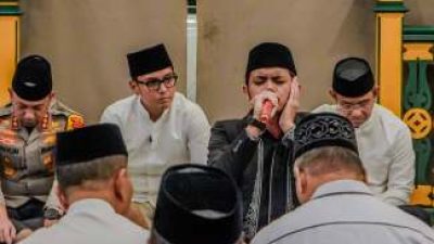 Tutup Tahun dengan Munajat, Rico Waas Ajak Warga Medan Perkuat Introspeksi Spiritual