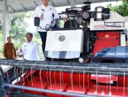 Bupati Samosir Dorong Optimalisasi Bantuan Alsintan untuk Petani