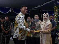 Pisah Sambut Kapolres Samosir, Bupati Vandiko: Raih Prestasi Mudah, Cari Kekayaan Sulit