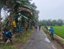 Kades Sei Beluru Pimpin Aksi Bersih Lingkungan di Dusun 9