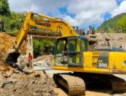Pemkab Humbahas Perbaiki Jembatan Aek Sipoti Pasca Longsor