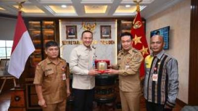 Bupati Oloan Nababan Perkuat Sinergi dengan Pemerintah Pusat