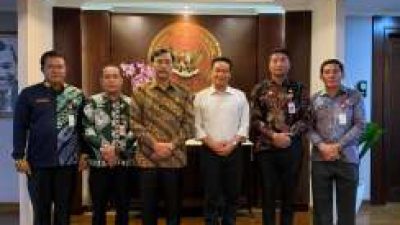 Bupati Oloan Nababan Bangun Sinergi dengan Ketua DEN