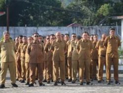 Bupati Taput Tekankan Disiplin dan Sinergi dalam Apel Gabungan