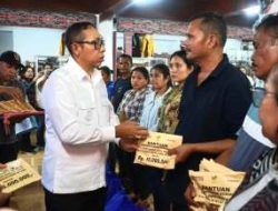 Bupati Taput Serahkan Santunan Korban Bencana 2025