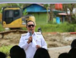 Bupati JTP Hutabarat Canangkan Gerakan Sejuta Pohon Durian