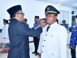 Wabup Samosir Lantik Pejabat Administrator dan Pengawas