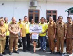 Anggota DPR RI Mangihut Sinaga Salurkan Alsintan untuk Petani Dairi