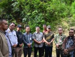 Bupati Oloan Nababan Jemput Solusi Air Bersih ke Paranginan