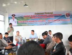 Bupati Oloan Nababan Gelar Rembug Pembangunan Bersama Kepala Desa se-Kecamatan Pollung