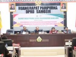 Pemkab Samosir Pertahankan WTP, Ranperda APBD 2025 Diserahkan ke DPRD