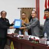 Wabup Samosir Sampaikan Nota P-APBD 2026 dan Penyertaan Modal Bank Sumut